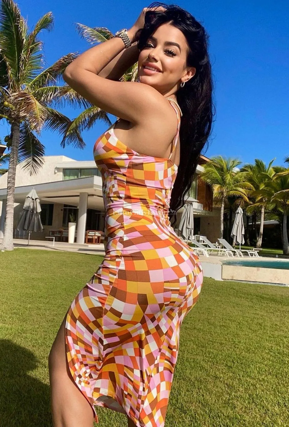 Pamela Nice - Escort London